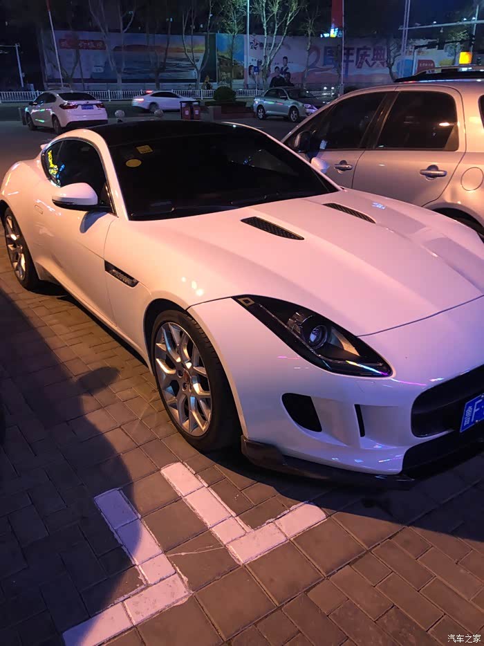 17年捷豹ftype不想开了