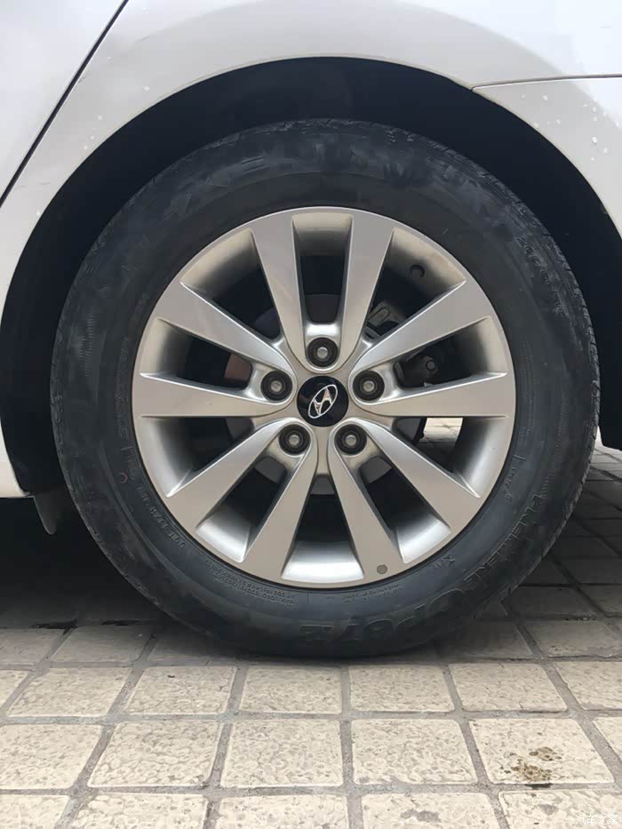 现代名图16寸轮毂谁要