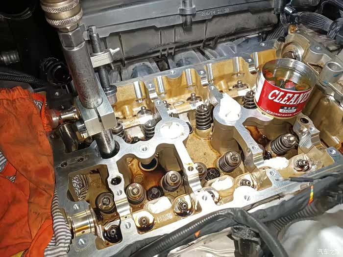 XKTY.COM星空体育-汽车气门油封怎么换的？