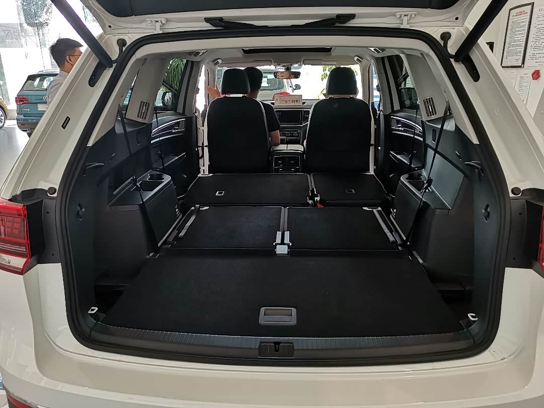 途昂7座是不是更合适