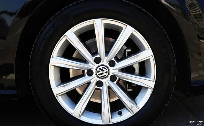 扮猪吃老虎 大众带字幕