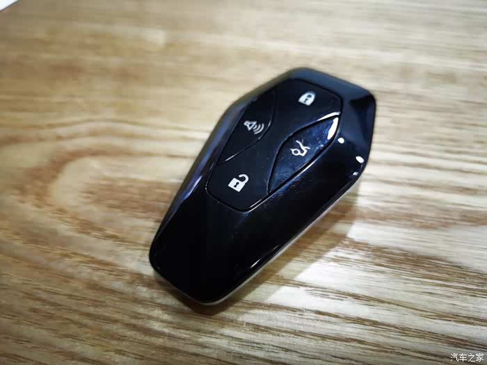 阿尔法t看车作业