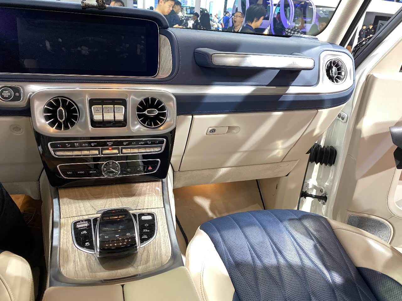 奔驰大g霸气的外观这好看