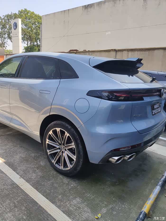 【图】两种蓝色的unik:碧空蓝和丹青蓝_长安uni-k论坛_汽车之家论坛