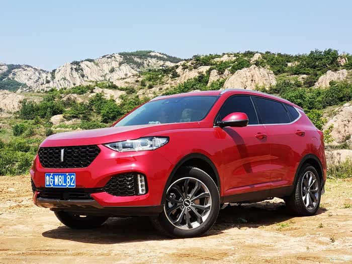 在花边在山旁领略魏派vv6最美最雄壮的模样