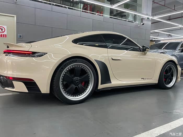 【图】992升级fuchs款定制锻造轮毂_保时捷911论坛_汽车之家论坛