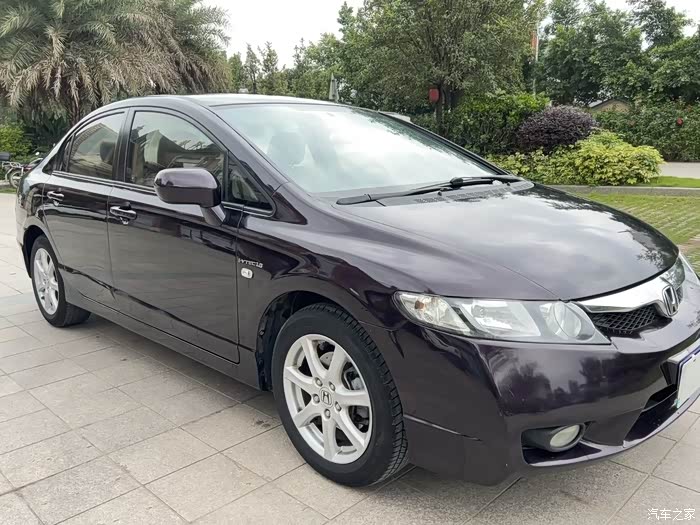2011年本田思域18自动波