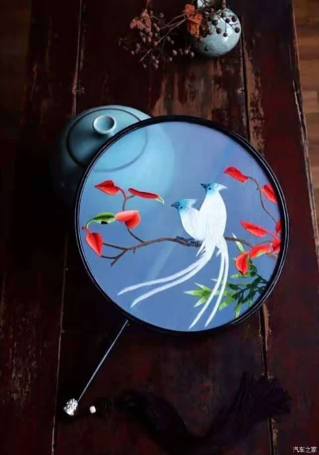 轻罗小扇扑流萤——浅藏在团扇之中的千年含蓄之美