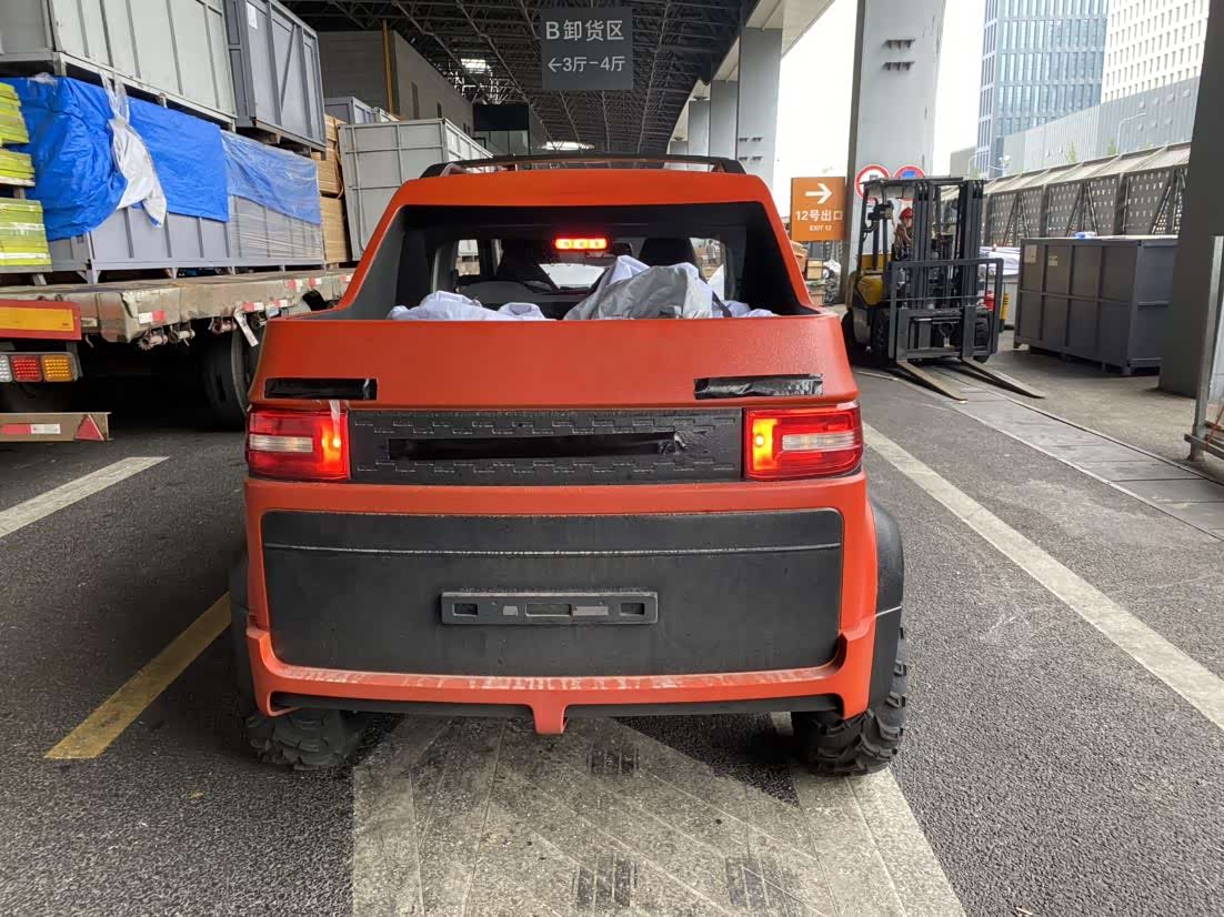 五菱宏光mini ev的小皮卡,太可爱了~不过实用性不强