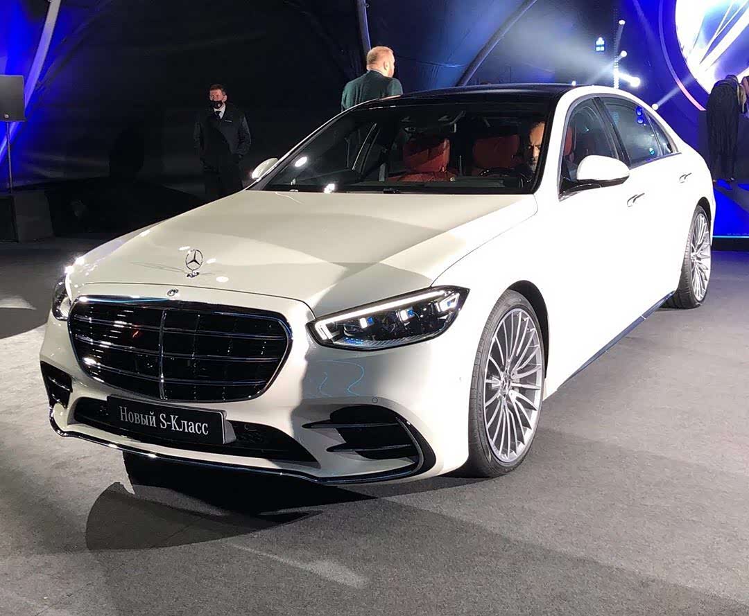 【图】白色的s级,好看的不是一点两点,买新s,颜色得好好选了_迈巴赫s