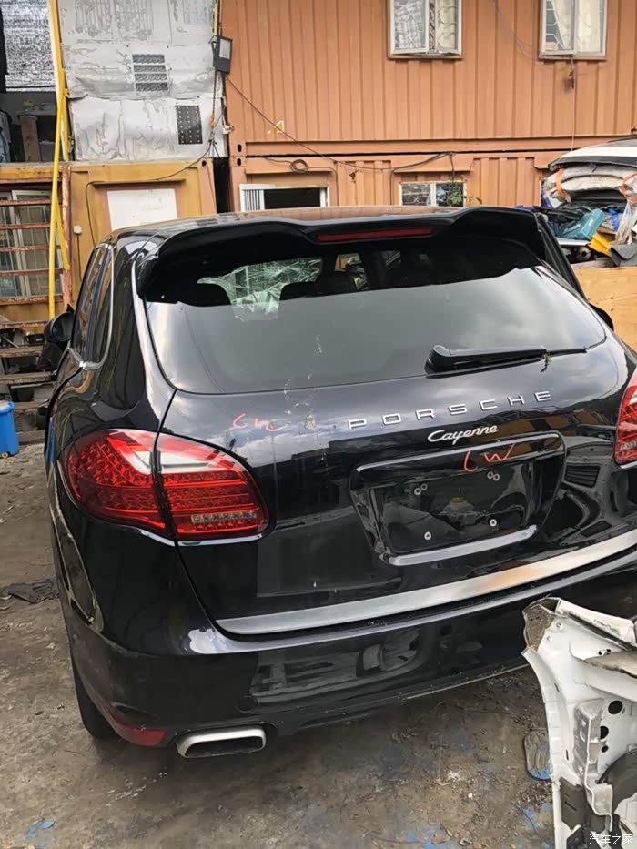 拆保时捷卡宴12年3.