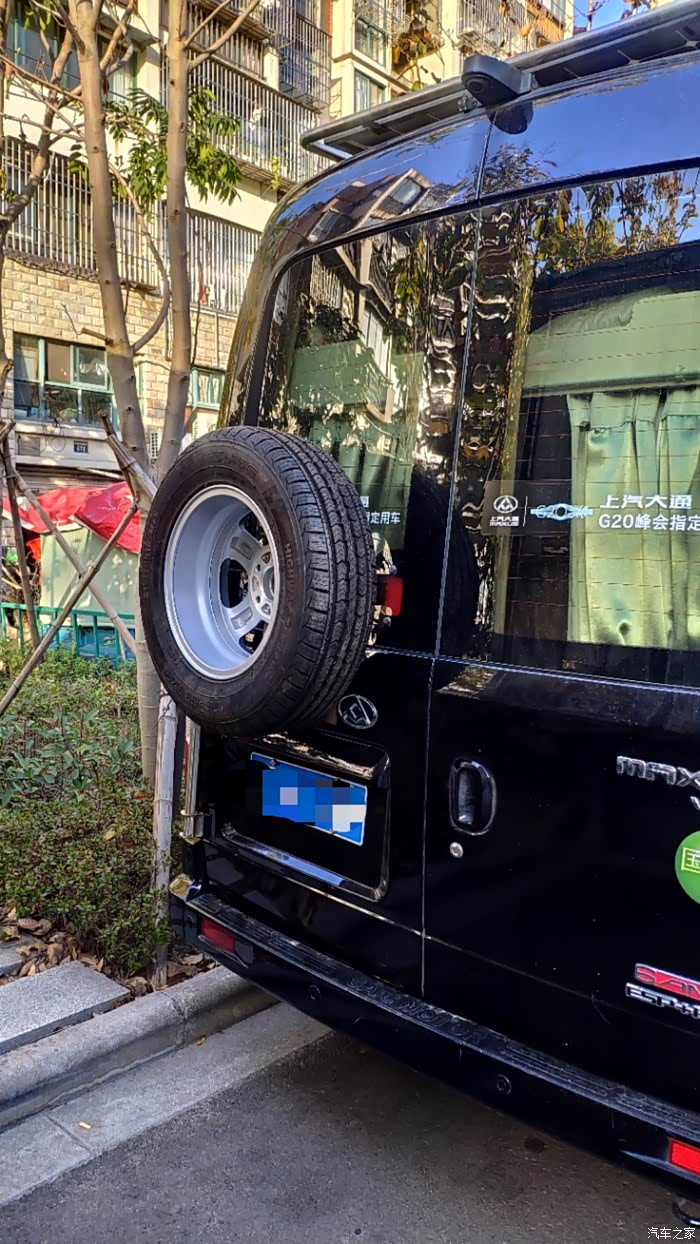 不锈钢备胎架的制作