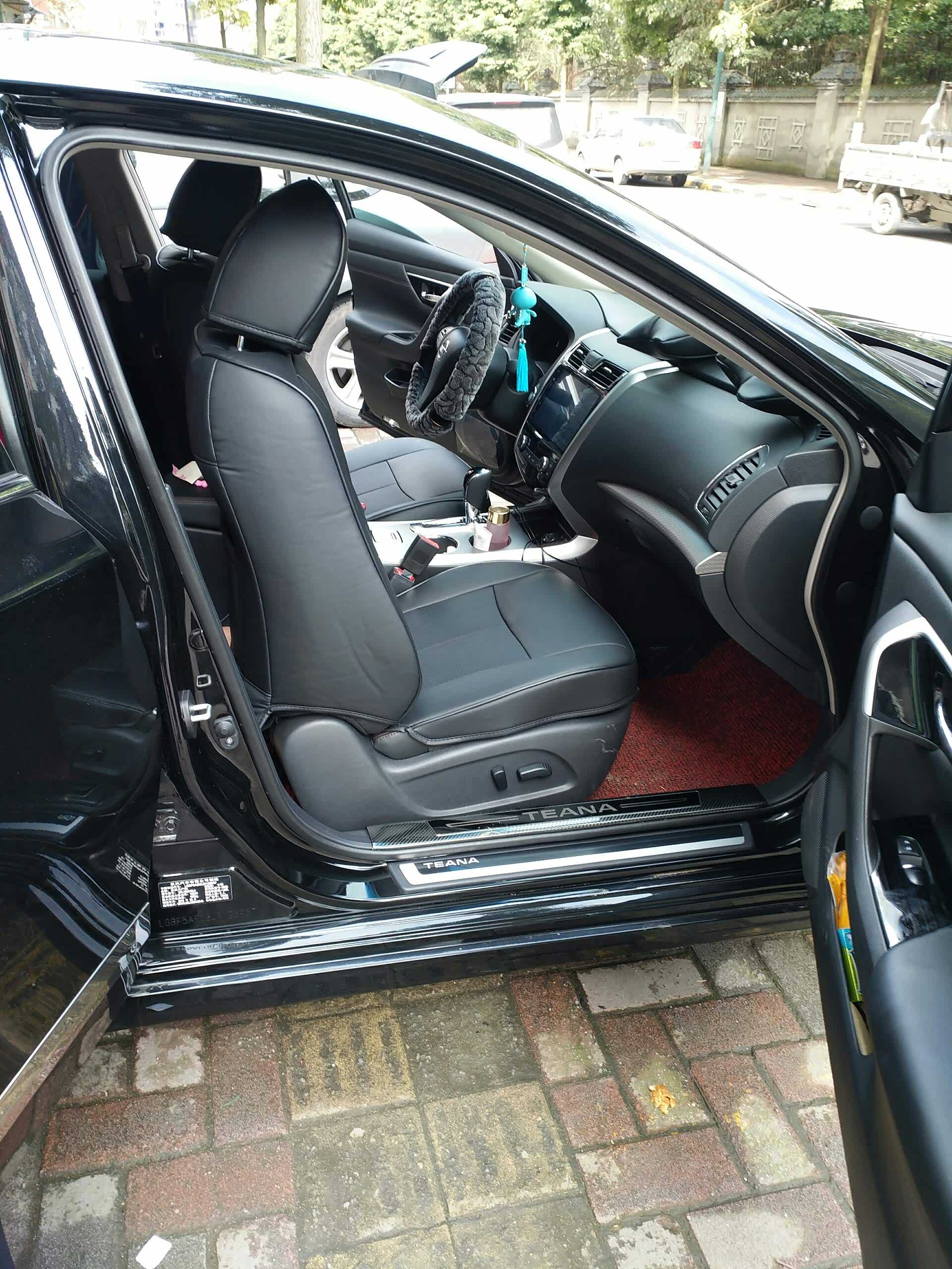 车上装个什么样的坐垫好呢