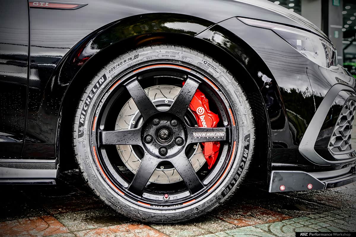 高尔夫gti8黑武士袭来高尔夫 2021款 380tsi dsg gti 86050元 轮毂