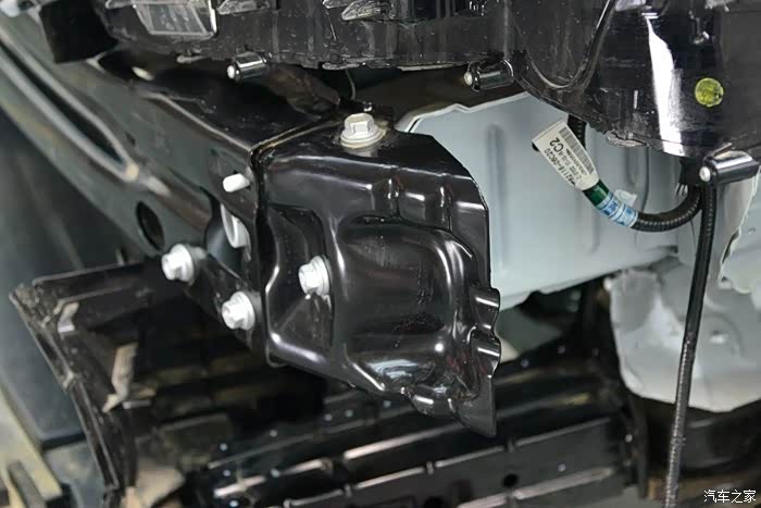 【图】求证亚洲龙前防撞梁结构_亚洲龙论坛_汽车之家论坛