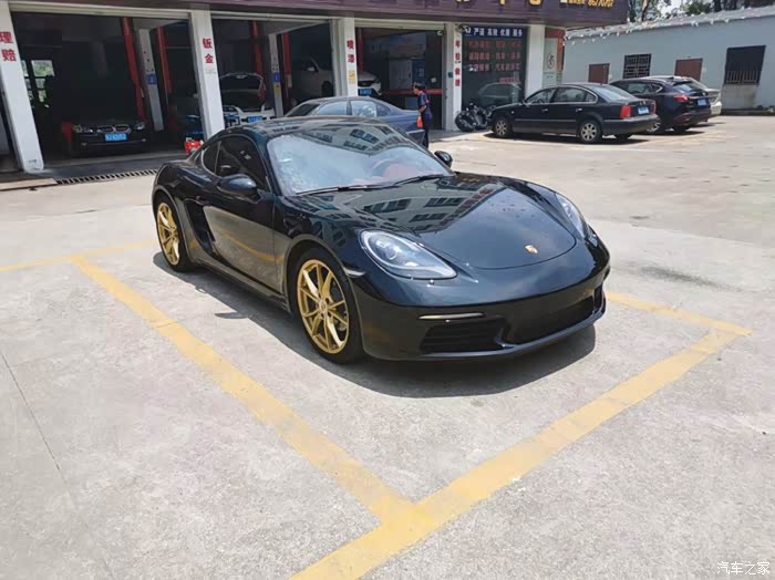 【图】喷了个金色轮毂 给个意见_保时捷718论坛_汽车之家论坛