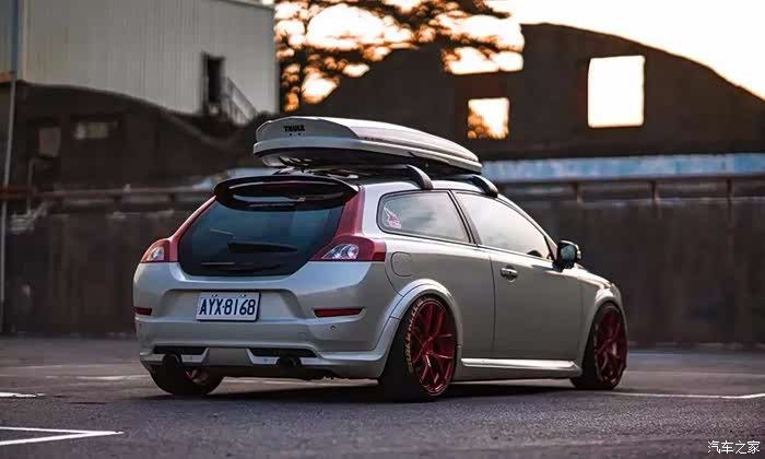 少众得不能再少的沃尔沃c30但一样改得精彩