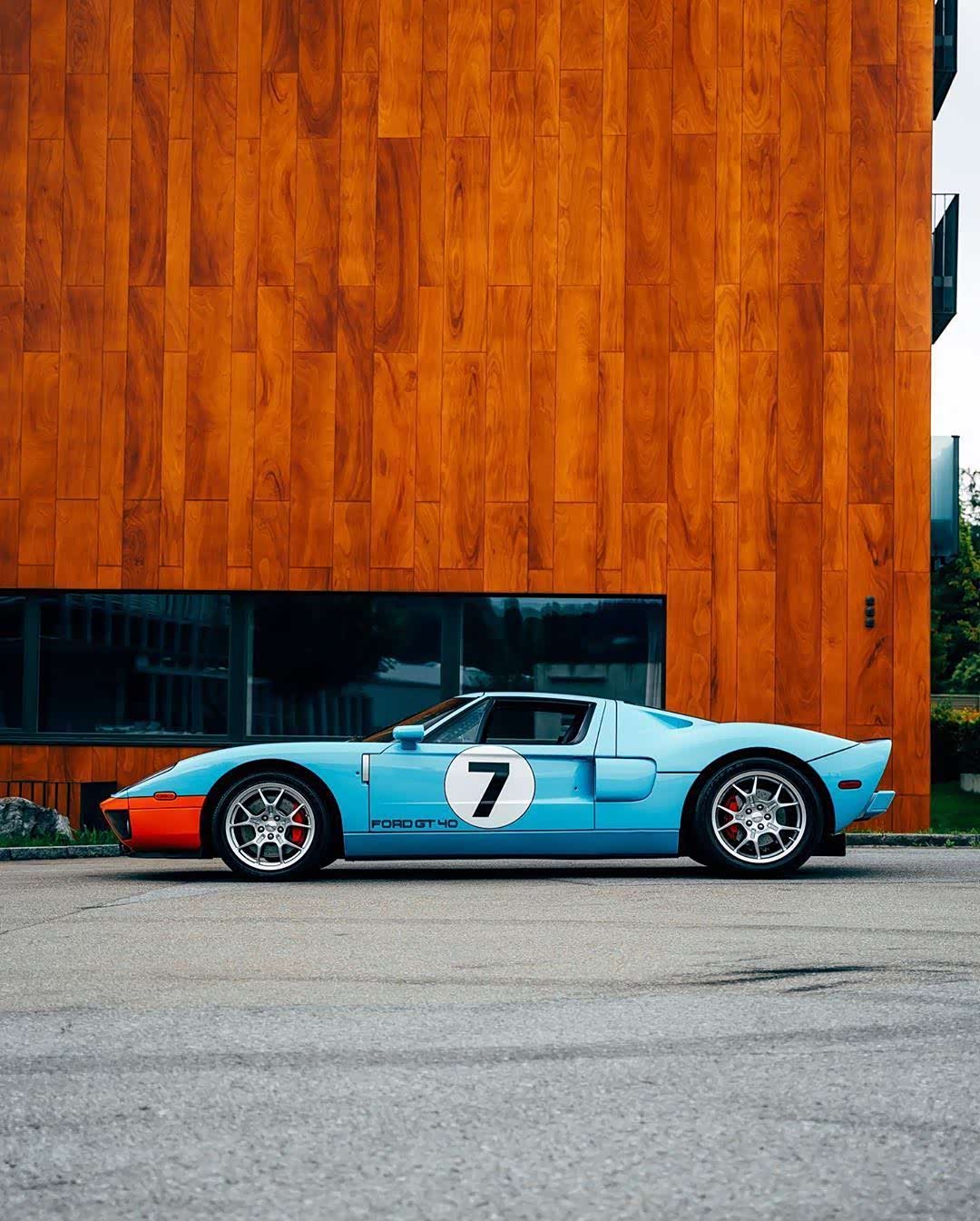 福特gt40闻名赛车界经典gulf涂装