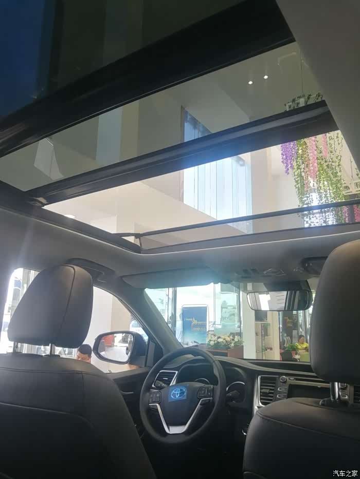 全景天窗来一张