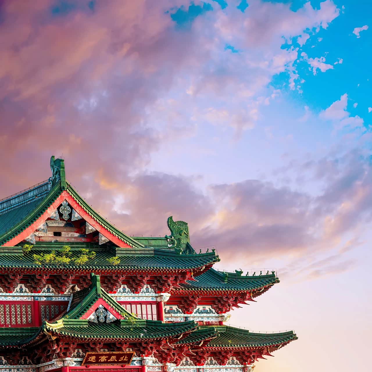 滕王阁落霞与孤鹜齐飞,秋水共长天一色