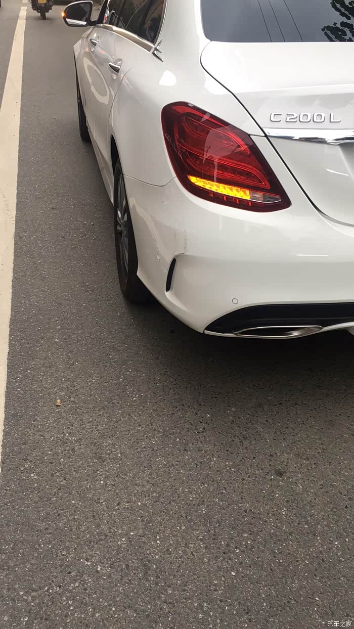 剐蹭一辆c200l各种大神掌掌眼