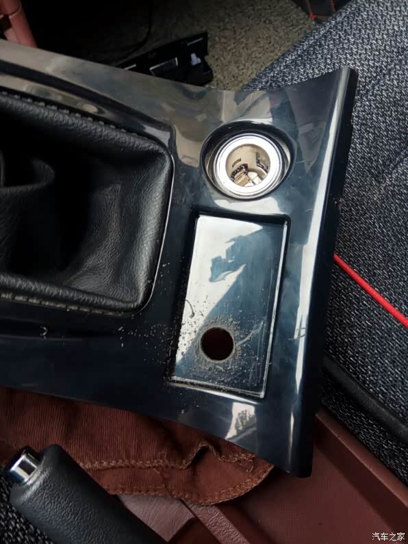 【图】经典f3加装点烟器_比亚迪f3论坛_汽车之家论坛