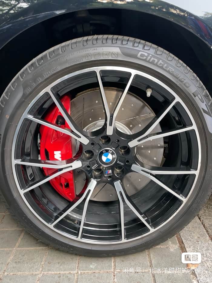 m5款19寸锻造轮毂全套带胎想置换525原车的18寸轮毂