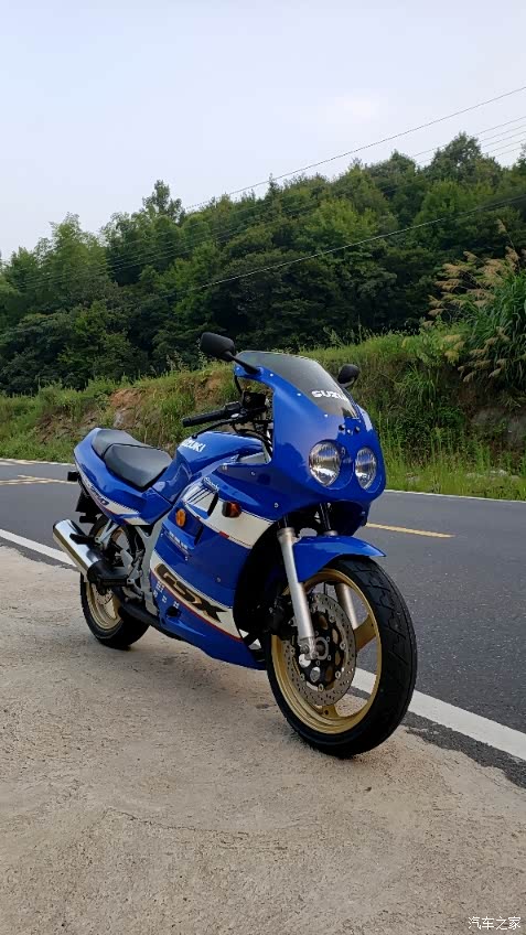 轻骑铃木gsx250征服者为了那时的梦想