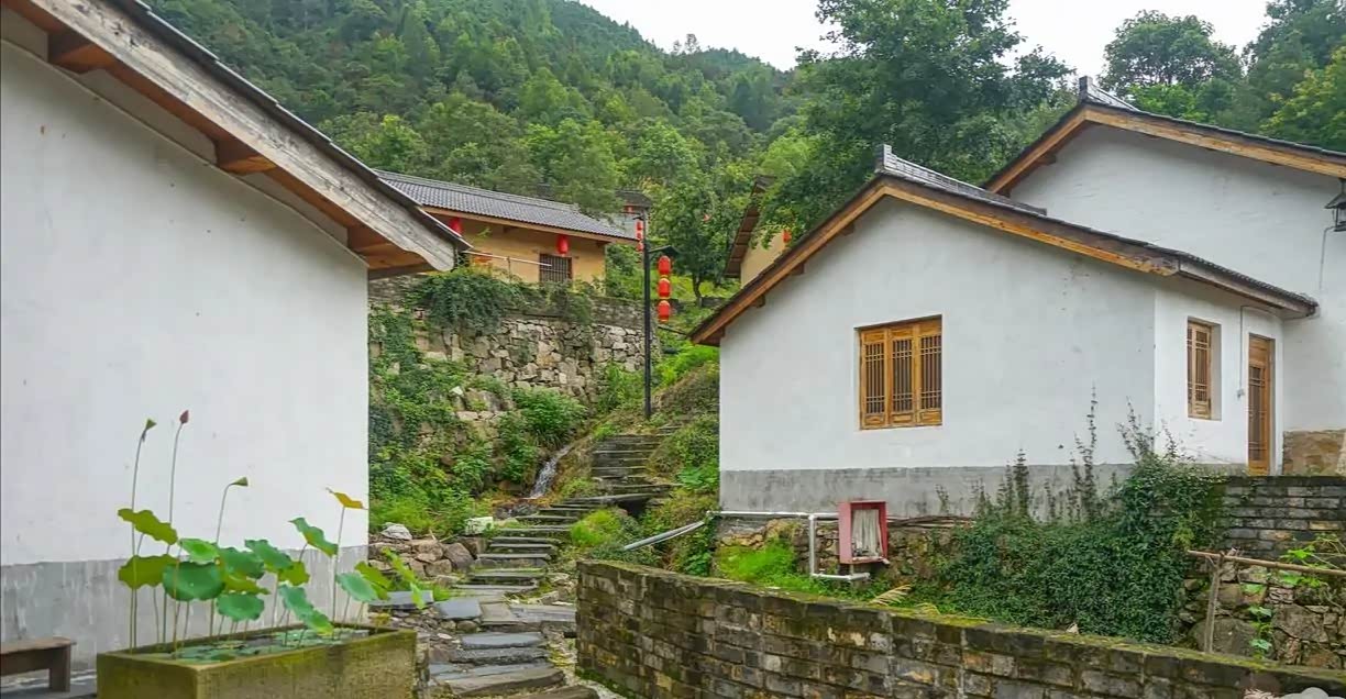 慢庄听名字好像就是岁月悠闲的地方坐落在安徽池州市石台县