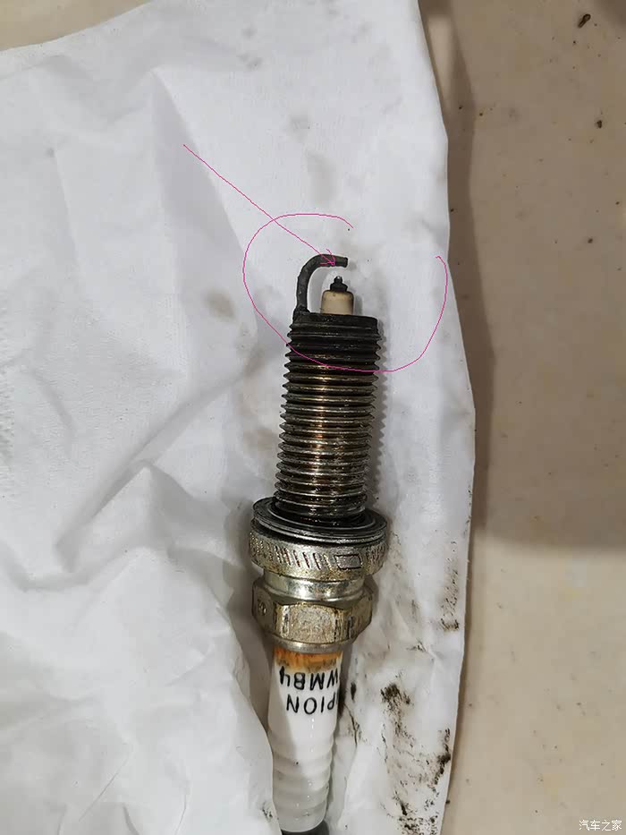 奇骏4s被换的辉门火花塞 大家要注意