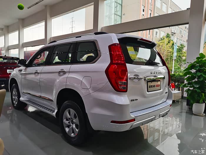 旧貌换新颜的大块头——到店体验2022款哈弗h9.