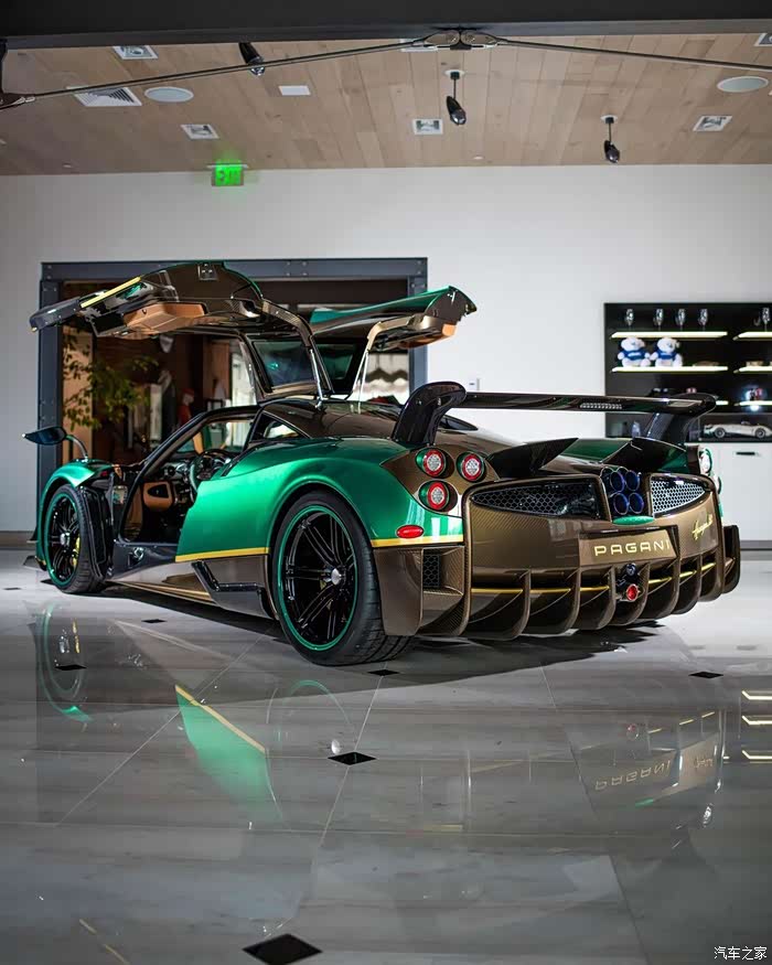 绿色的帕加尼huayrabc黑色的轮毂每个细节精致