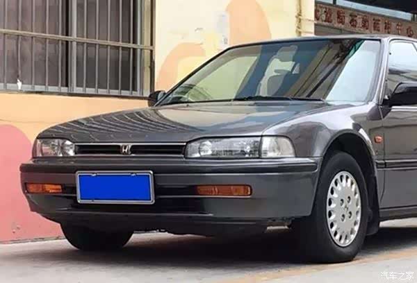 太难得了国内现在还能有这么板的第四代雅阁