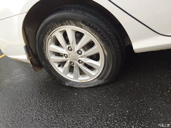 扎心了,第一次胎被扎21555km