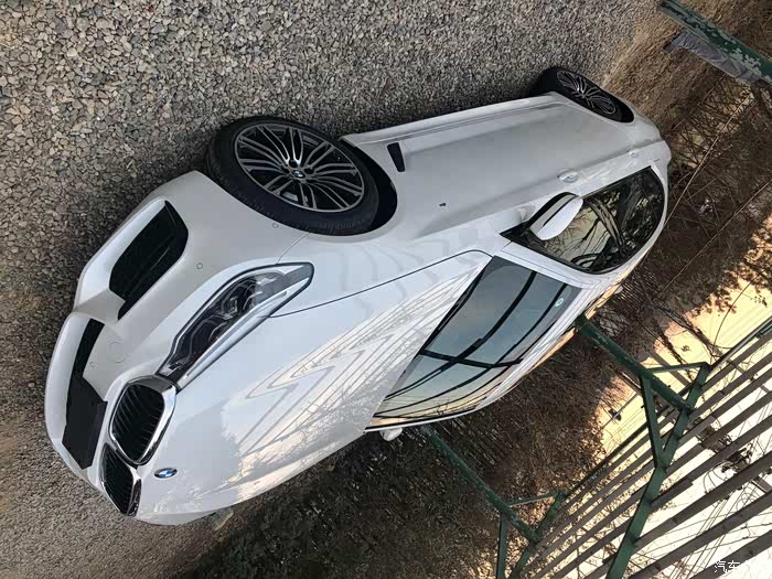 坚持自己想要的2019款宝马5系530li尊享m运动迟到的作业