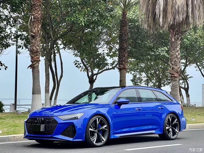 21年奥迪rs6尊享配置到位车况极品