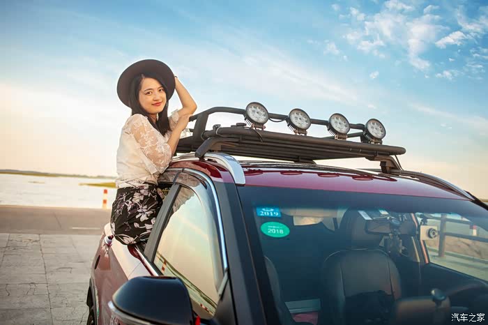 美女配颜兽江西最美水上公路永吴公路宝骏510外拍