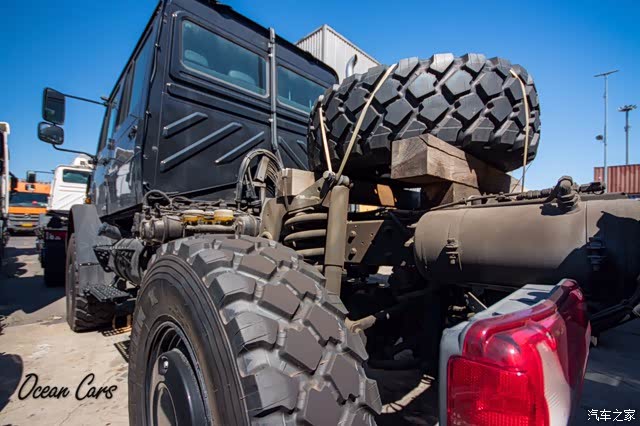 哈雷的人进来,酋长有话说!