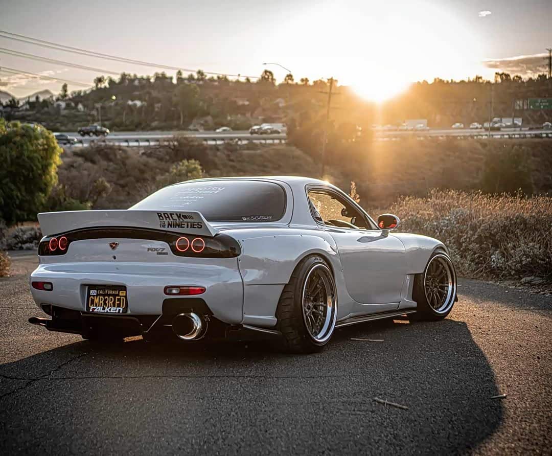 东瀛宝马马自达rx-7 改装,翻灯真的超级超级无敌.