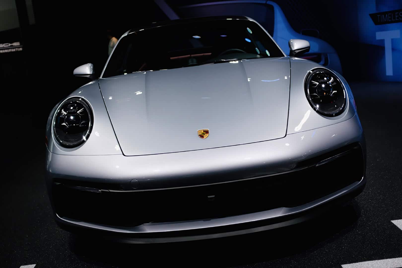 【图】白云石车漆的911,加上这木质内饰板,很耐看_保时捷911论坛_汽车