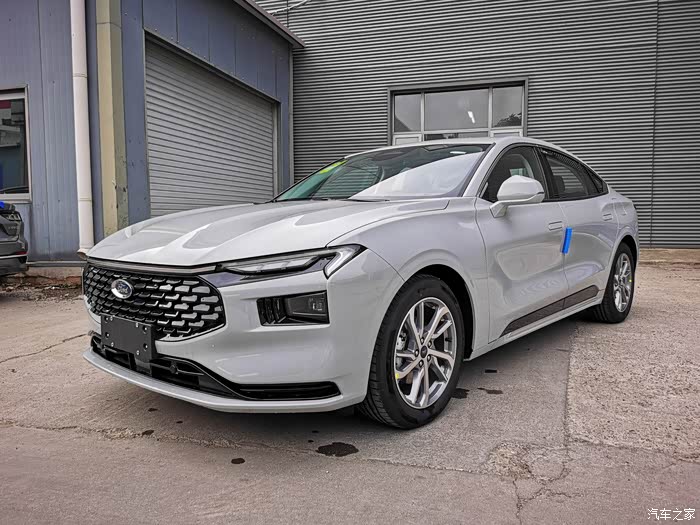 【图】首发|爱福特车友会会长北京探店2023款新一代蒙迪欧1.
