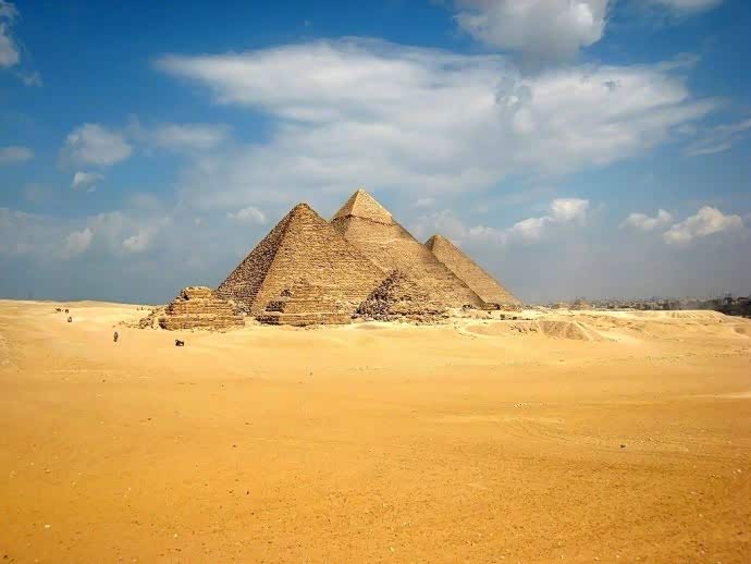 【埃及】美丽的尼罗河畔,古埃及人给我们留下了宏伟的金字塔