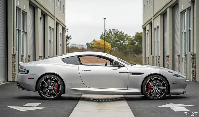 阿斯顿马丁aston martin db9 carb