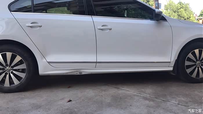 速腾侧裙做了钣金