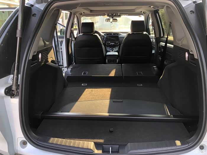 皓影后排能放平,开皓影确实有激情