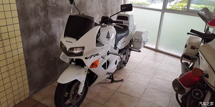 【图】本田vfr800p香港铁骑摩托车_摩托车论坛_汽车之家论坛