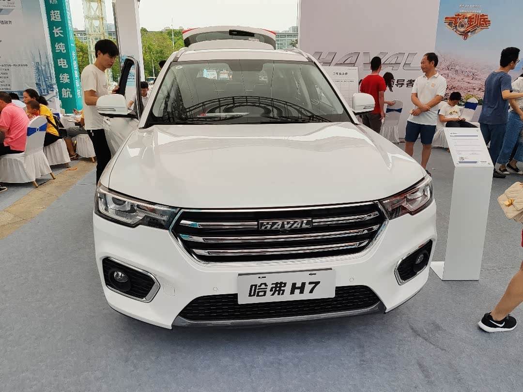 【图】五一看车展,感受那众多靓车扑面而来的爽感呀_哈弗h2论坛_汽车