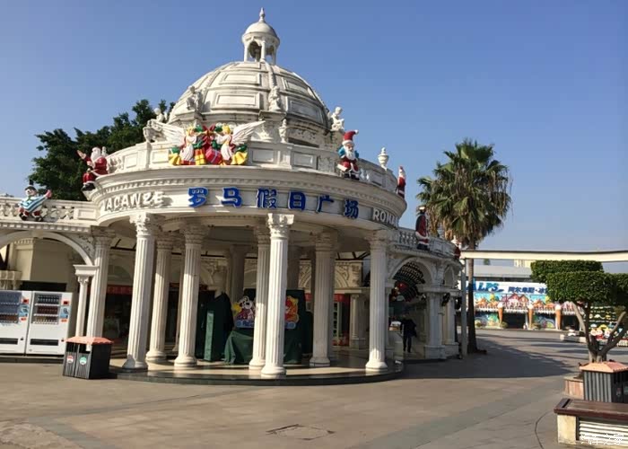 罗马假日广场,这里有好多西方的建筑.