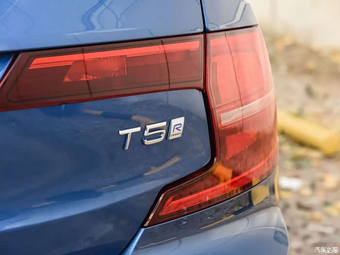 聊一聊沃尔沃上的尾标们