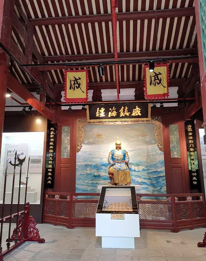 于山戚公祠坐落在于山风景区内和定光寺仅一墙之隔